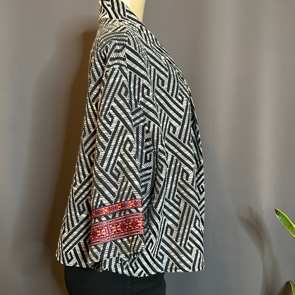 🆕 SIGNATURE8 Open Front Embroidered Jacket - Picture 2 of 8